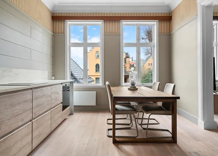 Experience The Luxury Lifestyle 100m From Bryggen! Μπέργκεν