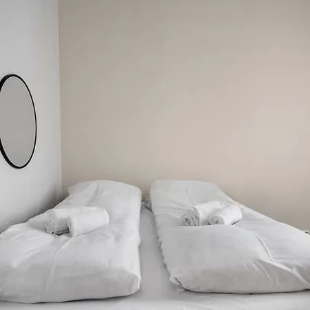 Experience The Luxury Lifestyle 100m From Bryggen!